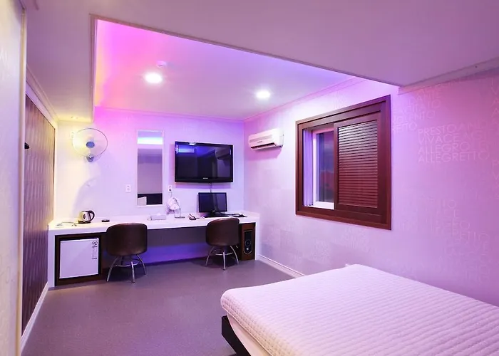 Top Motel Busan Motel