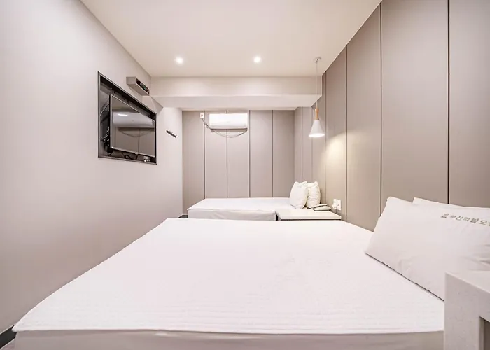 Top Motel Busan Motel