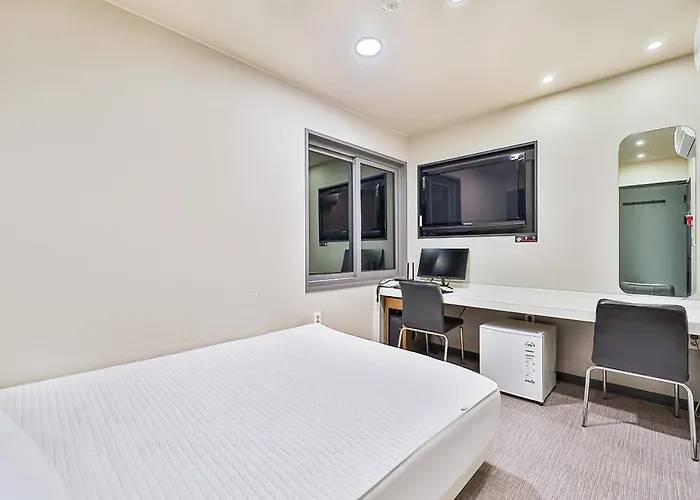 Top Motel Busan 2*