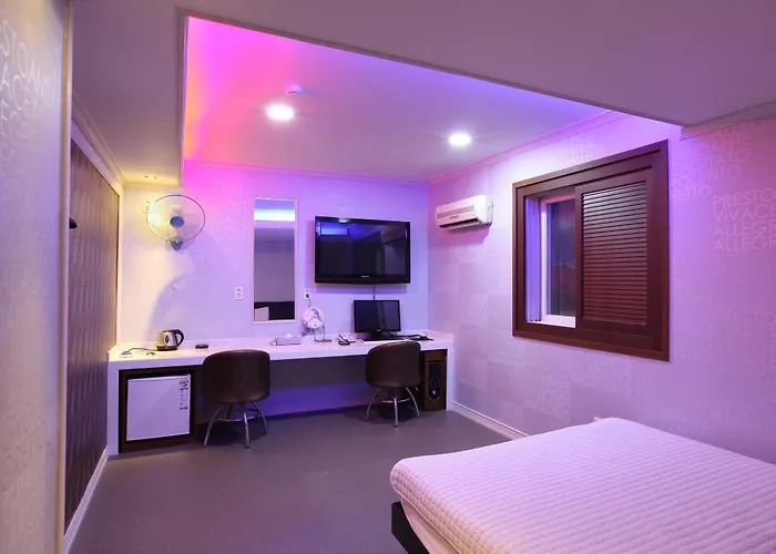 Top Motel Busan Busan