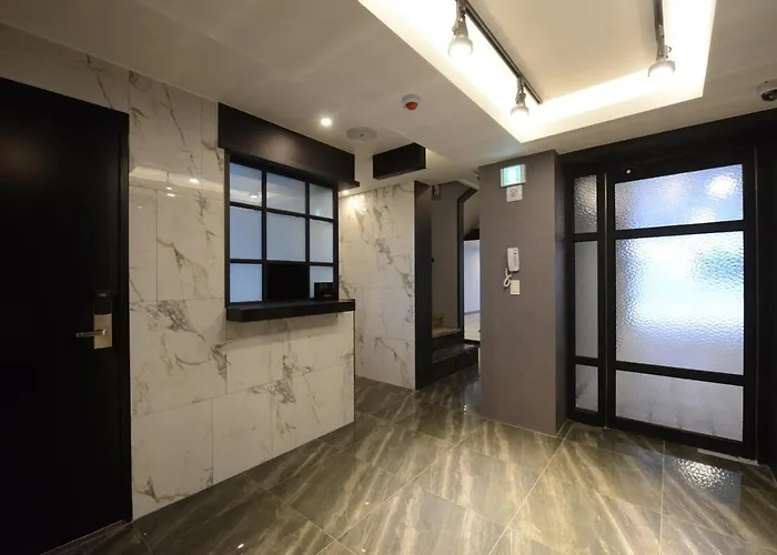 Motel Top Motel Busan Busan